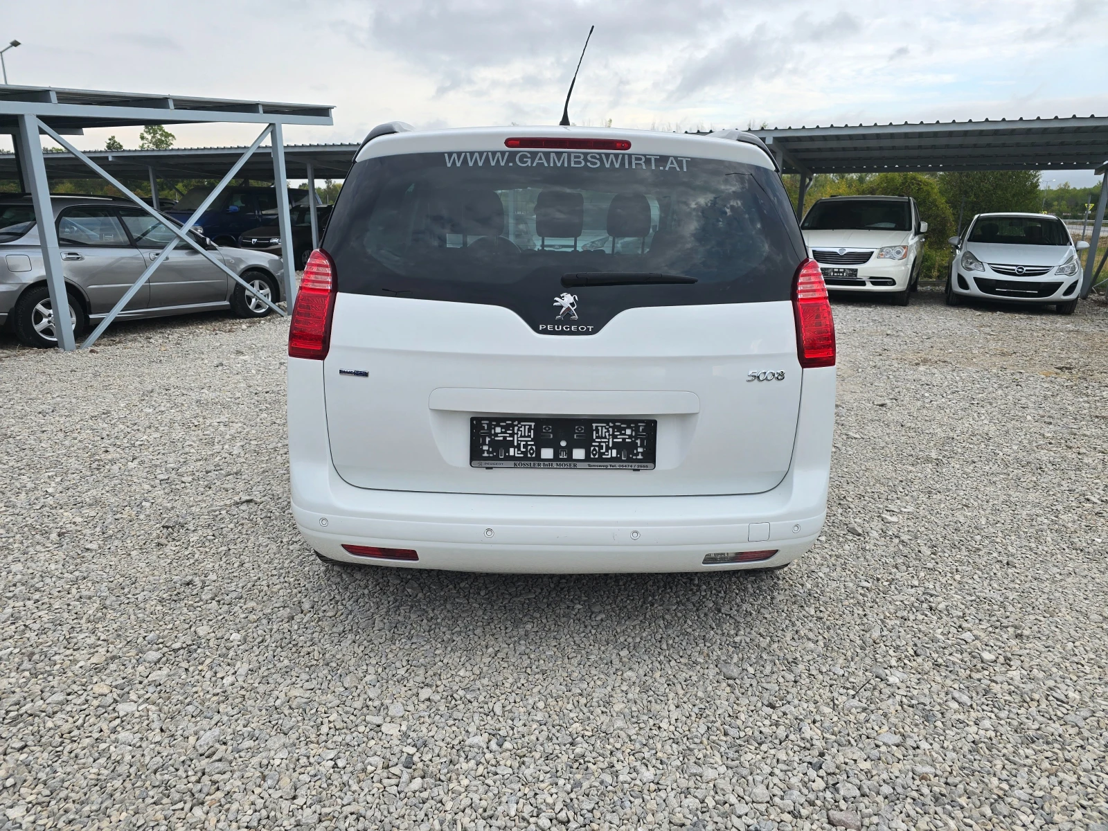 Peugeot 5008 1.6HDI  120кс  ! !  КЛИМАТРОНИК ! !EURO 6 - изображение 4