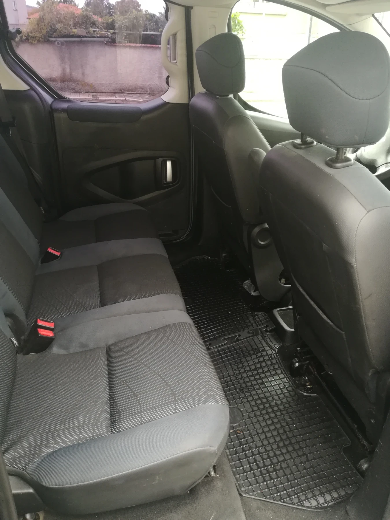 Peugeot Partner Tepee - изображение 7