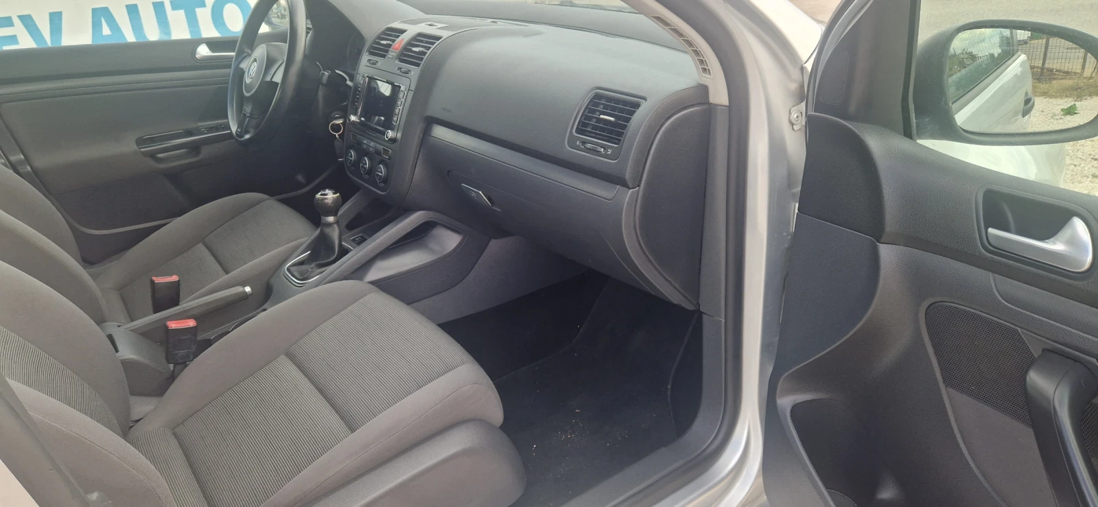 VW Golf 1.9 tdi-NAVI | Mobile.bg — изображение 10