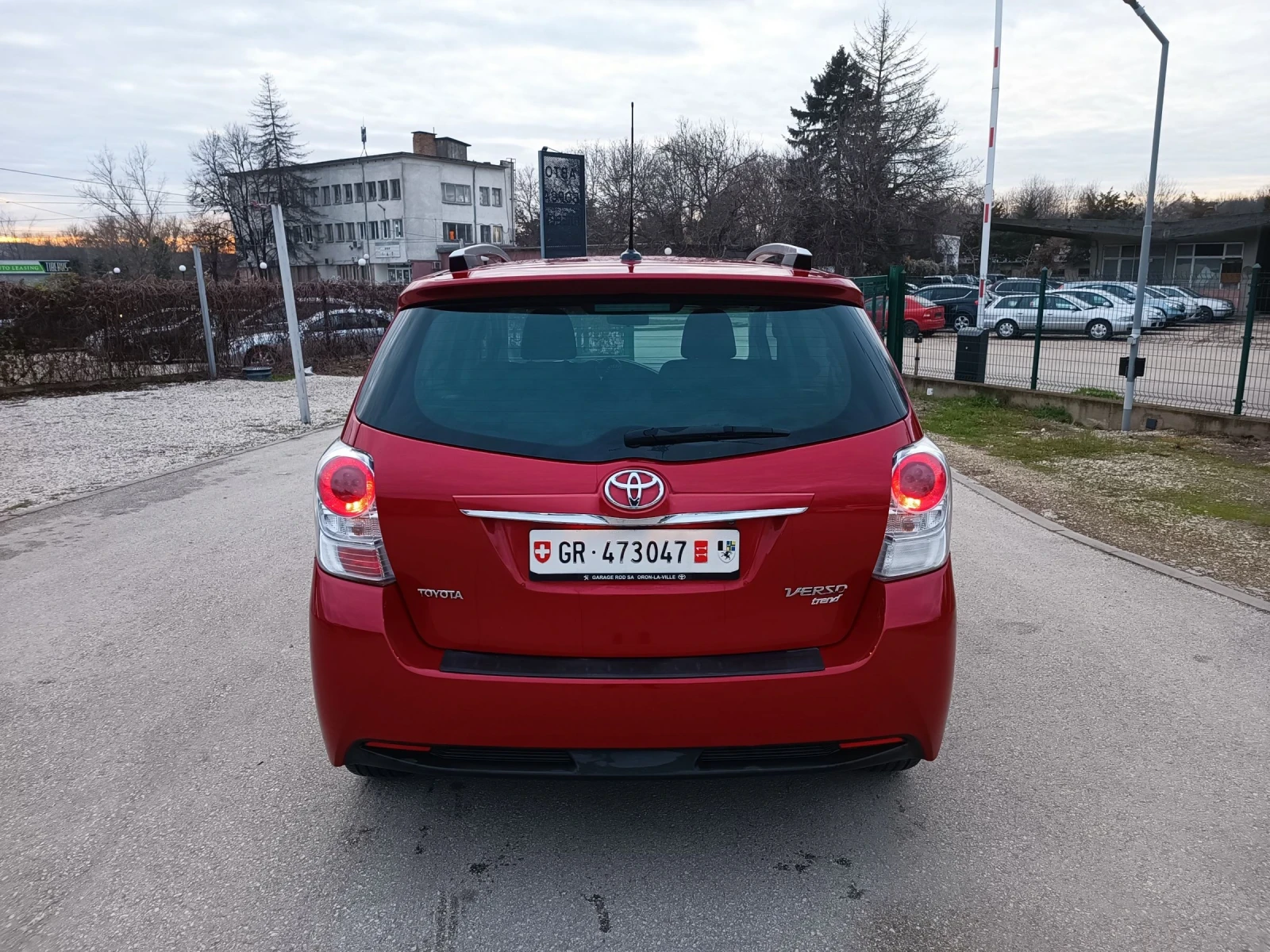 Toyota Verso 1.8i-147кс-ШВЕЙЦАРИЯ-РЪЧКА-6ск-7м-NAVI - изображение 4