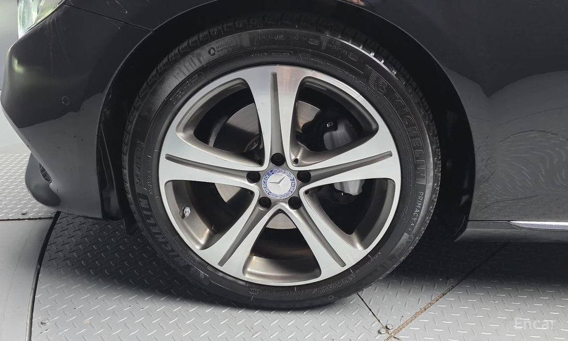 Mercedes-Benz E 220 | Mobile.bg � ����������� 5