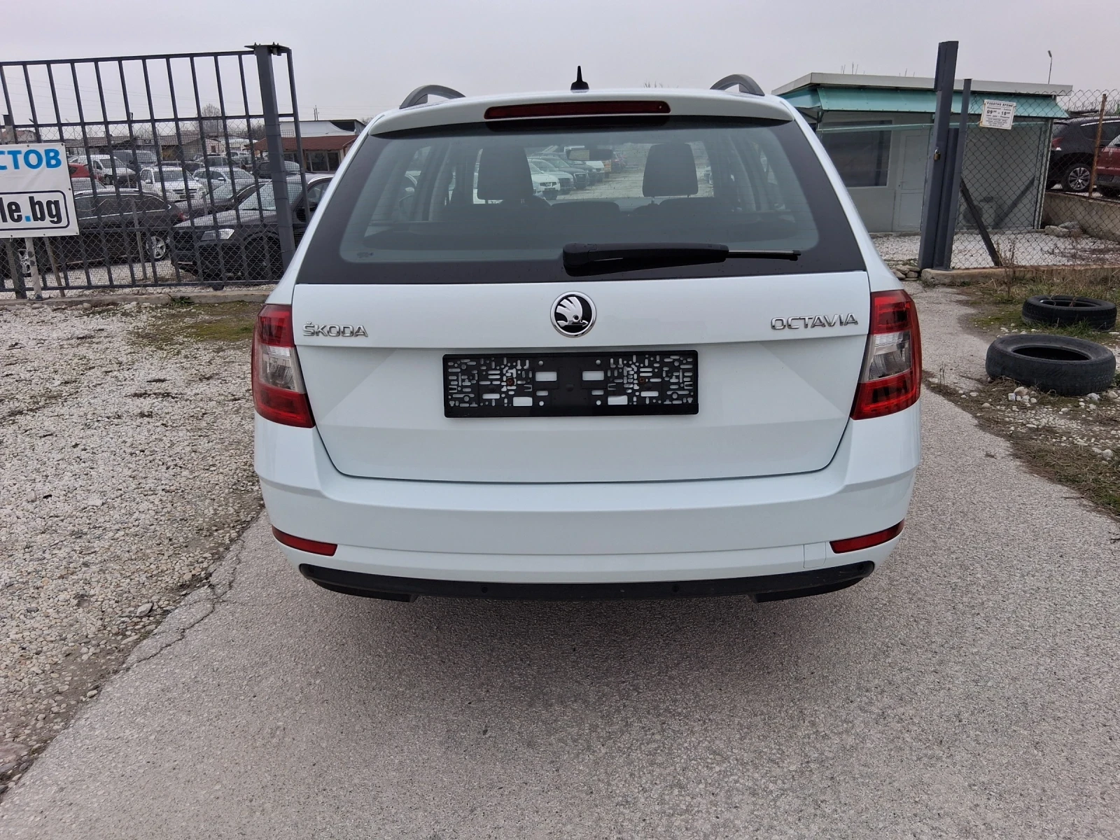 Skoda Octavia 1.6 d сервизна история - изображение 6