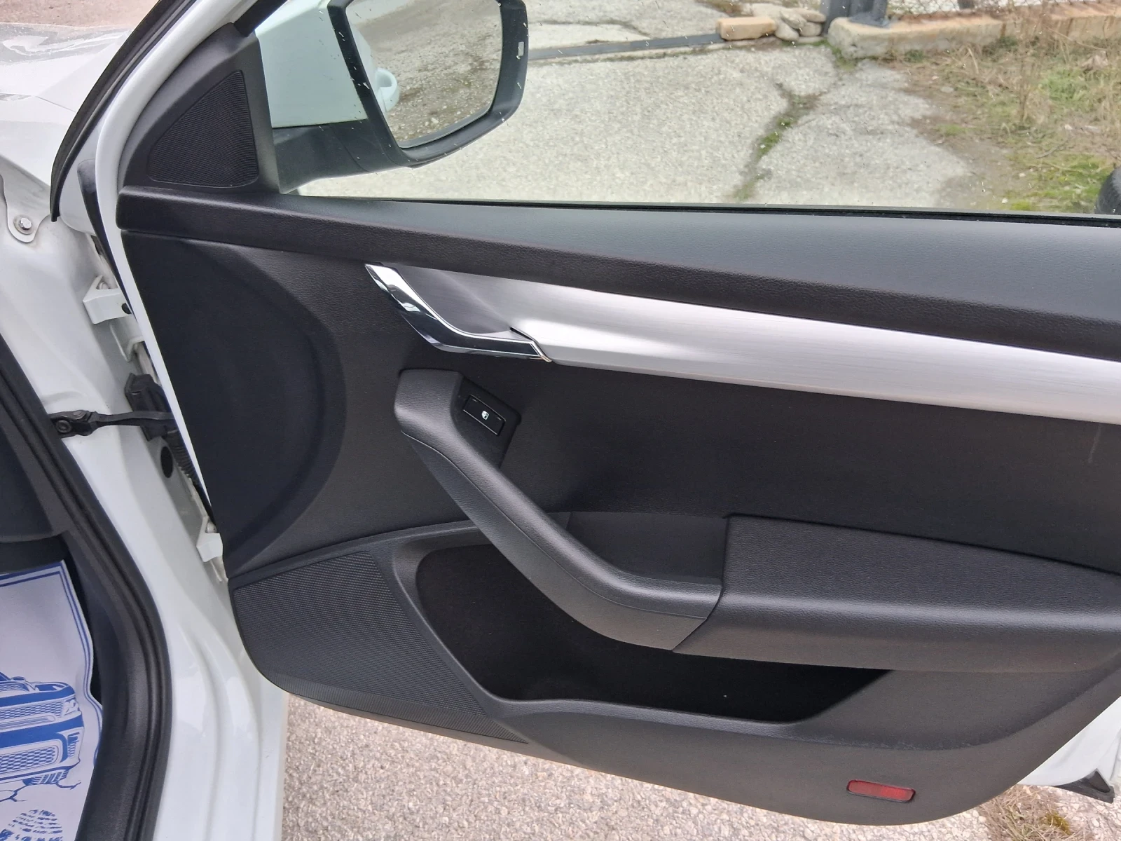 Skoda Octavia 1.6 d �������� ������� | Mobile.bg � ����������� 11