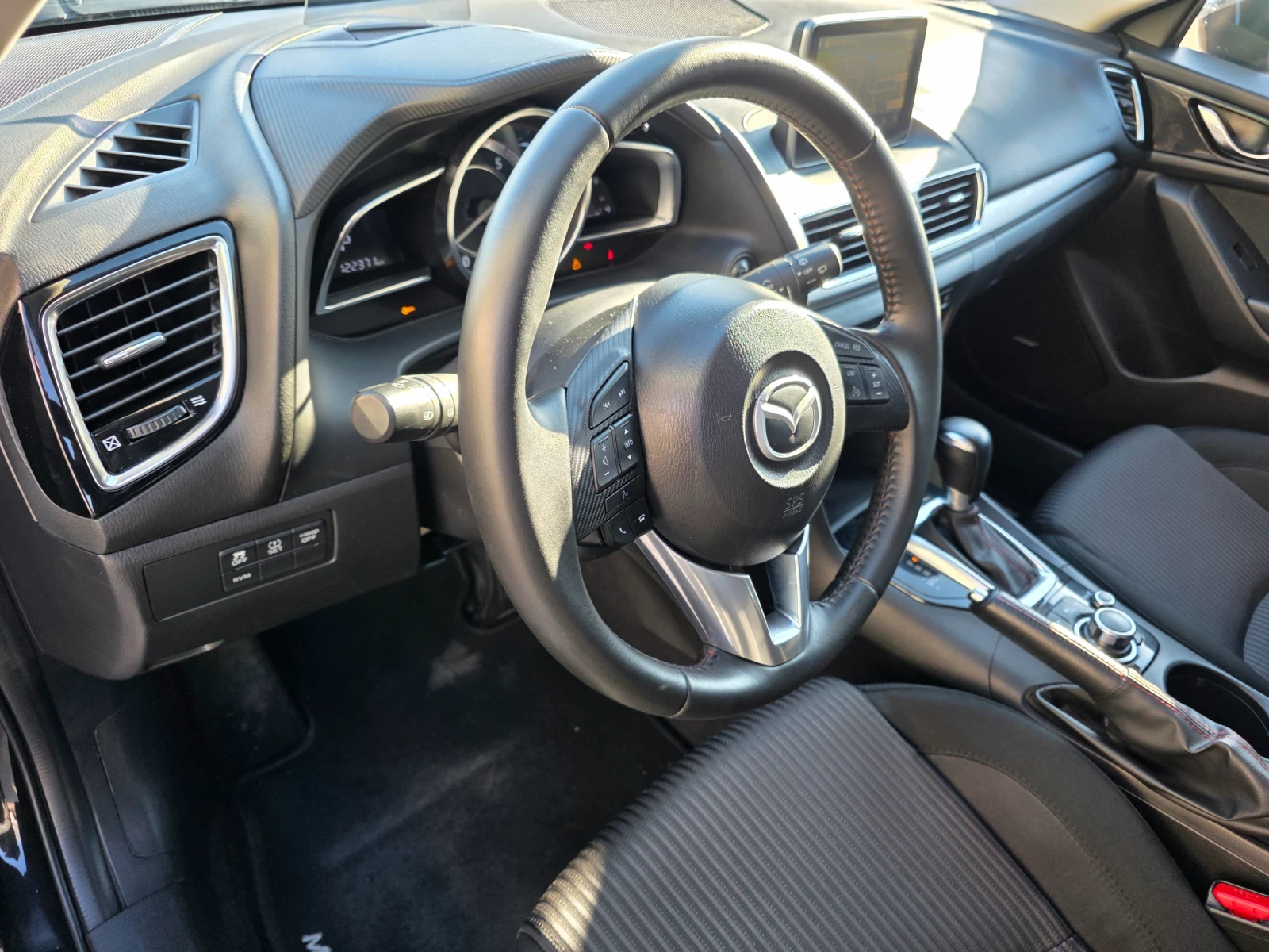 Mazda 3 2.2D 150k.c ITALIA EURO 5B  | Mobile.bg � ����������� 8