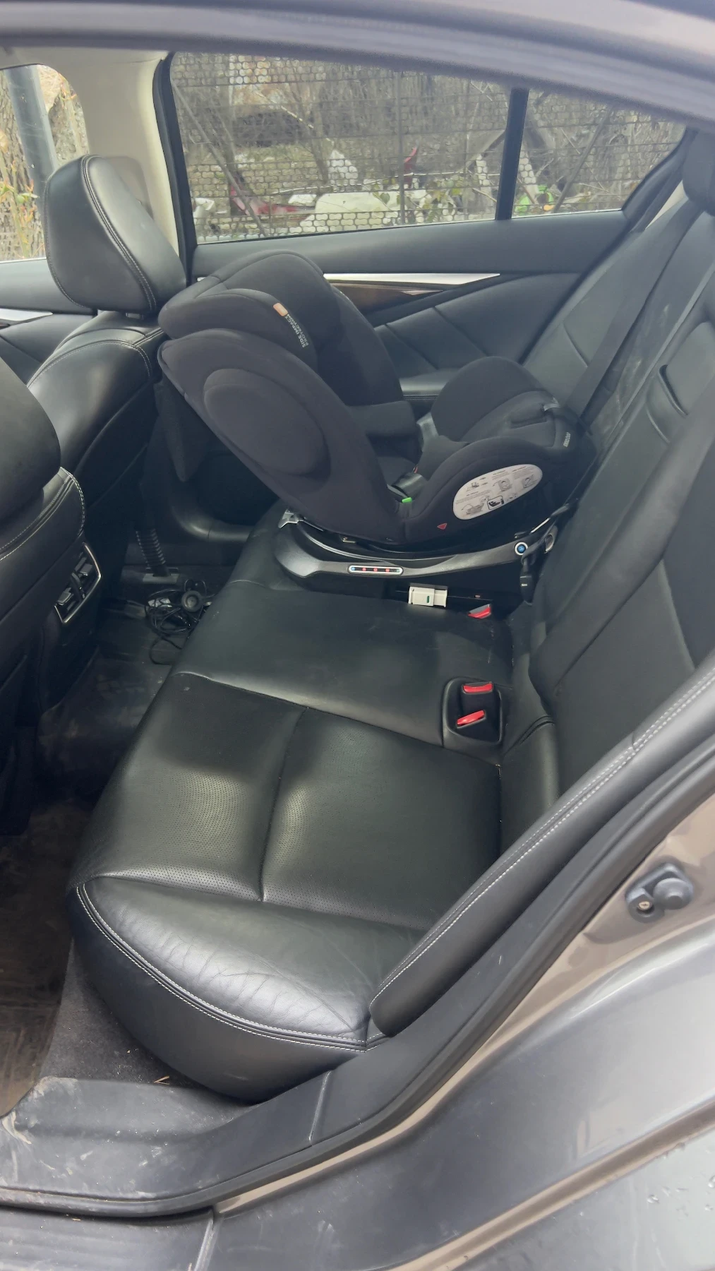 Infiniti Q50 3.7 , снимка 10 - Автомобили и джипове - 53889855