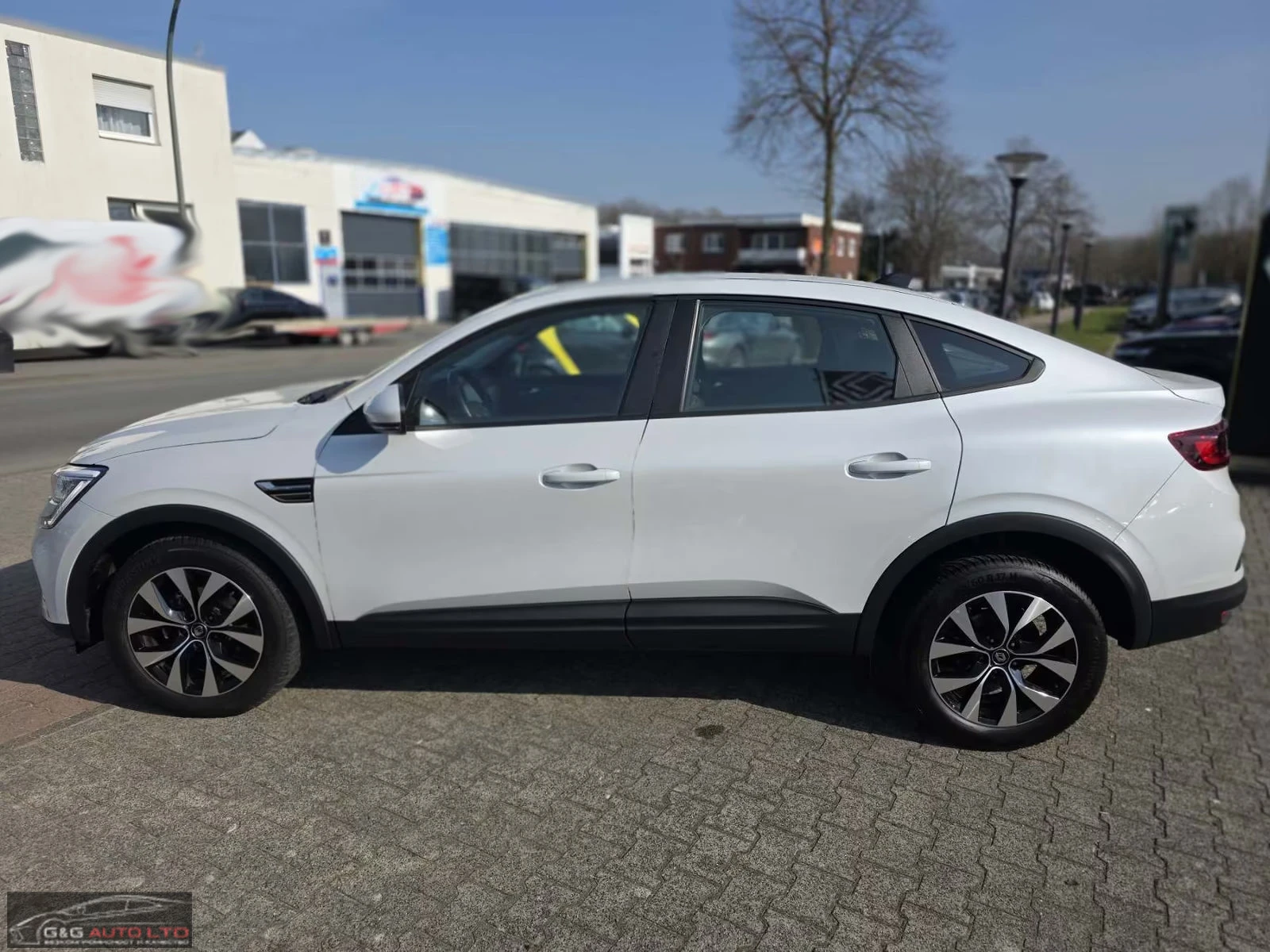 Renault Arkana TCe/140HP/EQUILIBRE/CAM/LED/NAVI/102q, снимка 3 - Автомобили и джипове - 54042945