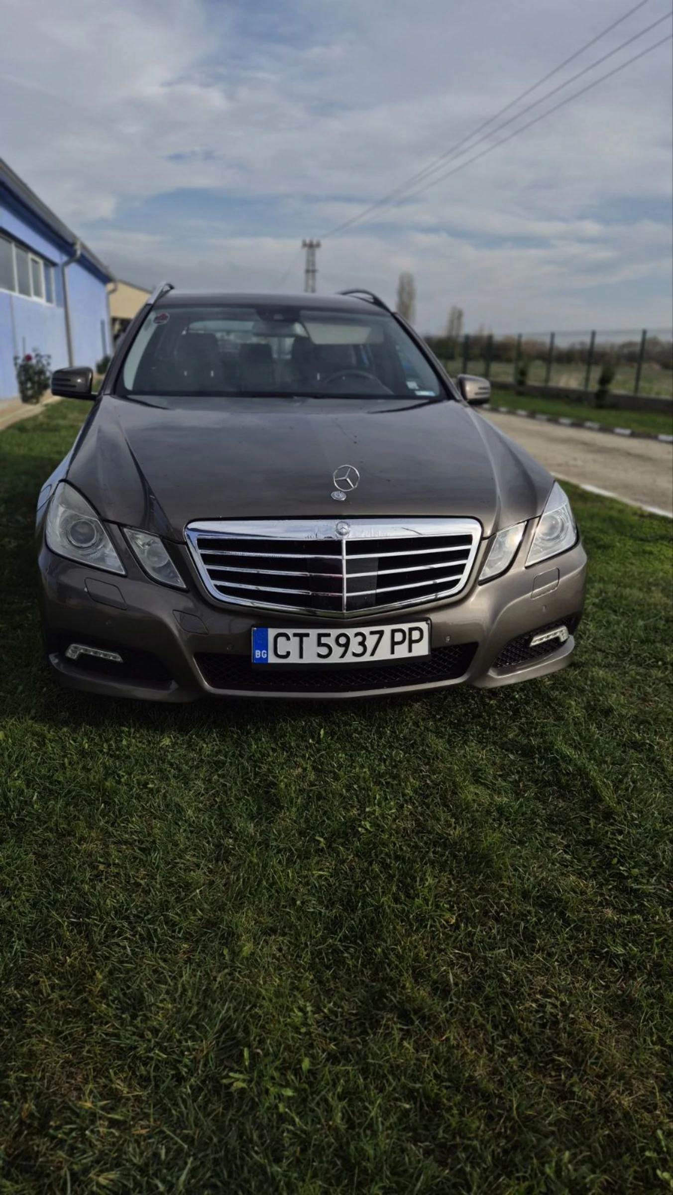 Mercedes-Benz E 250