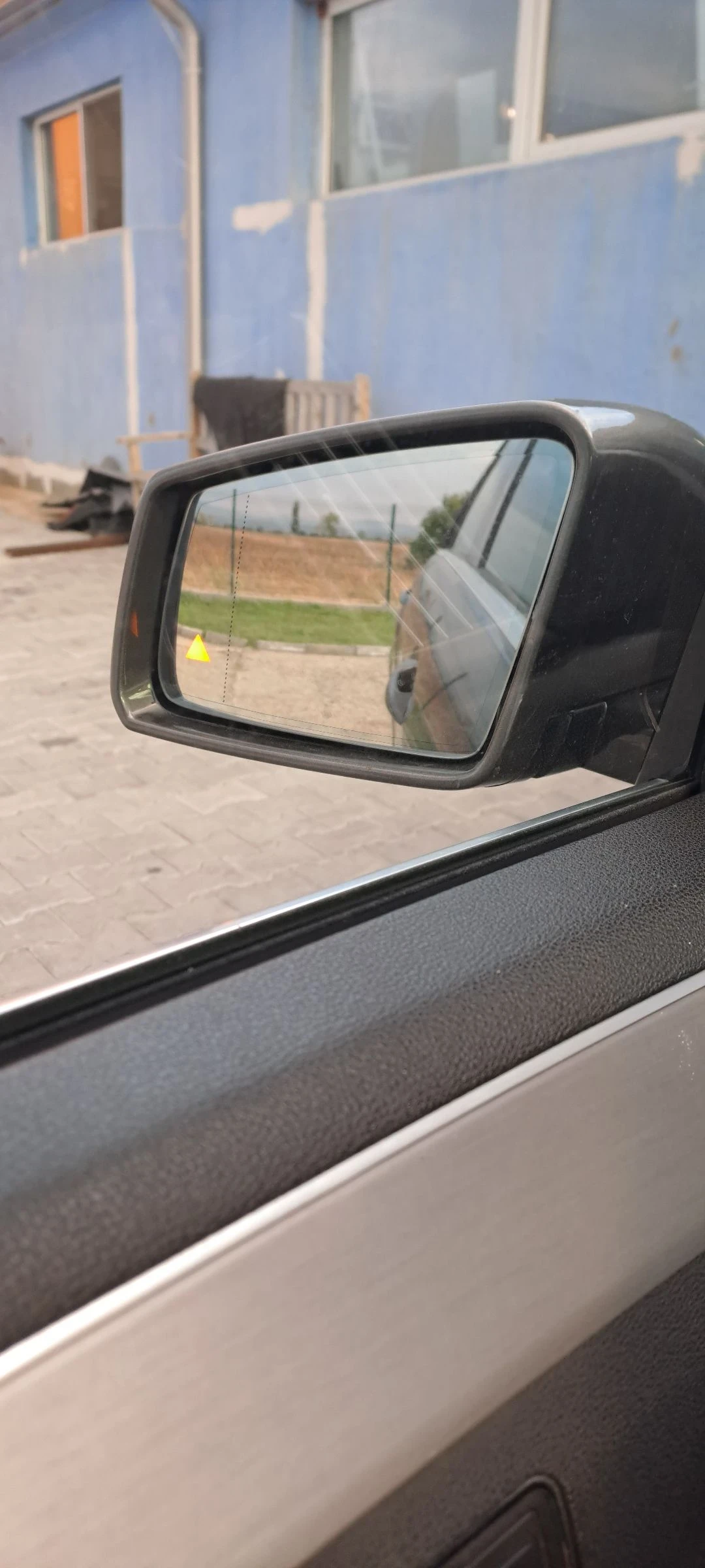 Mercedes-Benz E 250, снимка 9 - Автомобили и джипове - 54346195