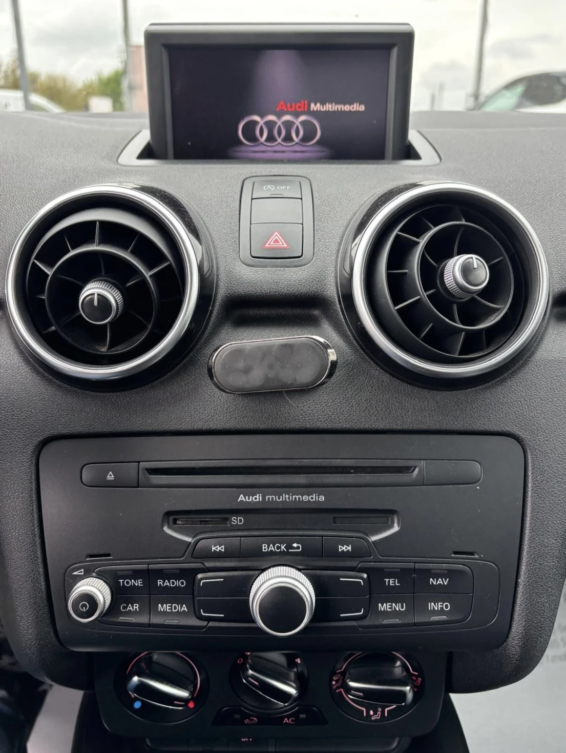 Audi A1 1.2 Tfsi* ���������*  | Mobile.bg � ����������� 6