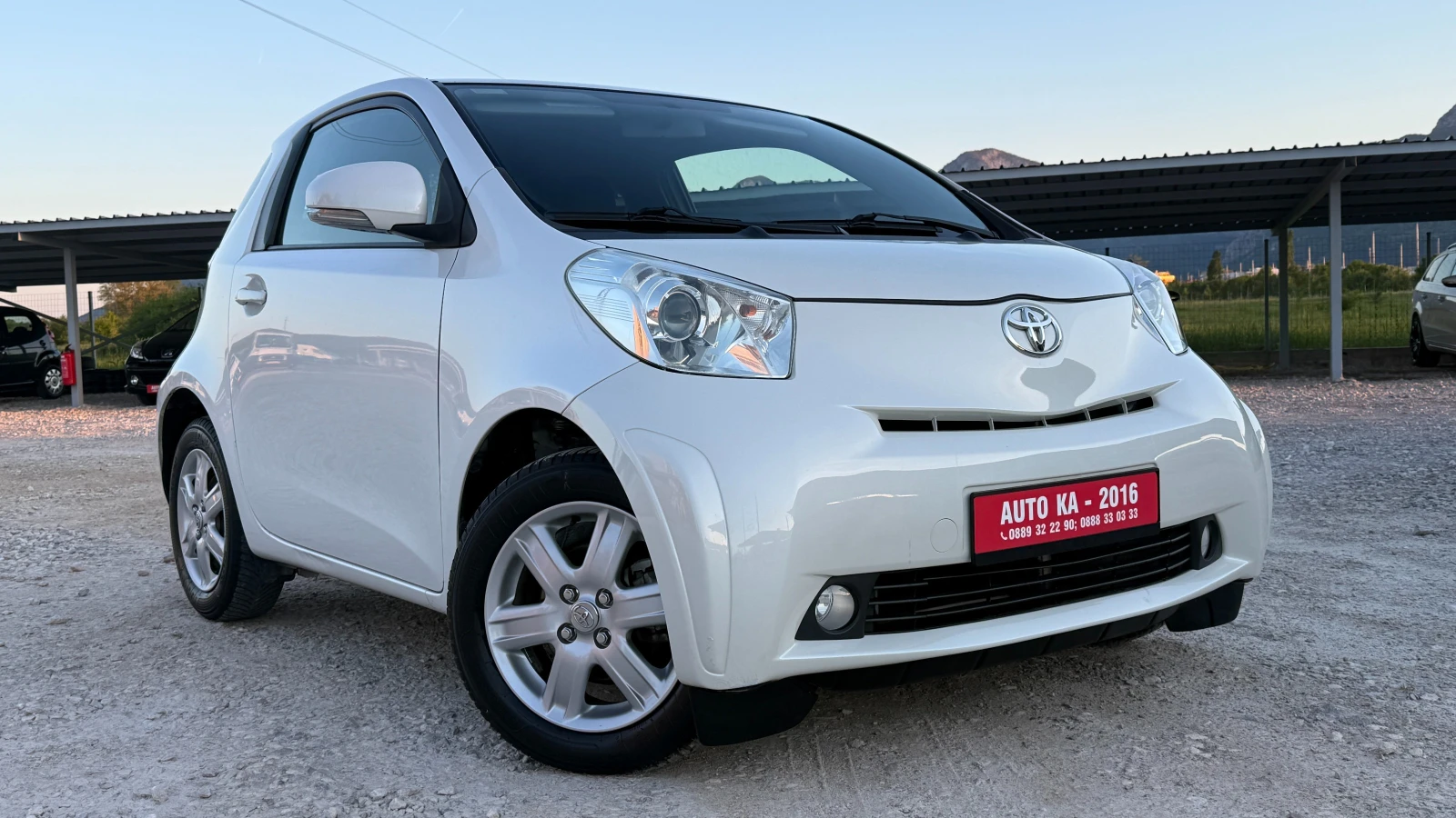 Toyota IQ 1.0-68кс/АВТОМАТИК/НОВ ВНОС ОТ ИТАЛИЯ