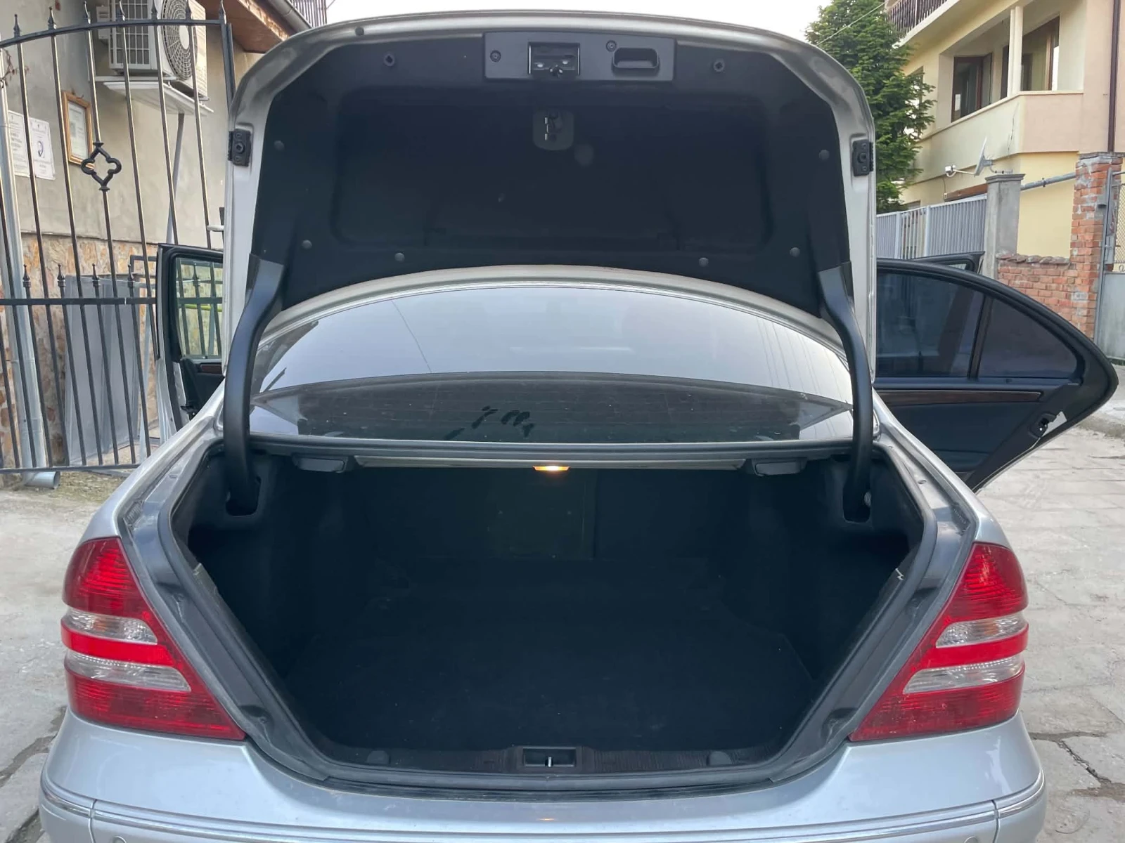 Mercedes-Benz C 220 | Mobile.bg � ����������� 6