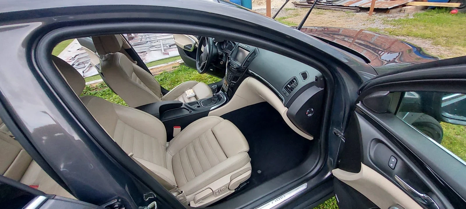 Opel Insignia, снимка 3 - Автомобили и джипове - 54749906