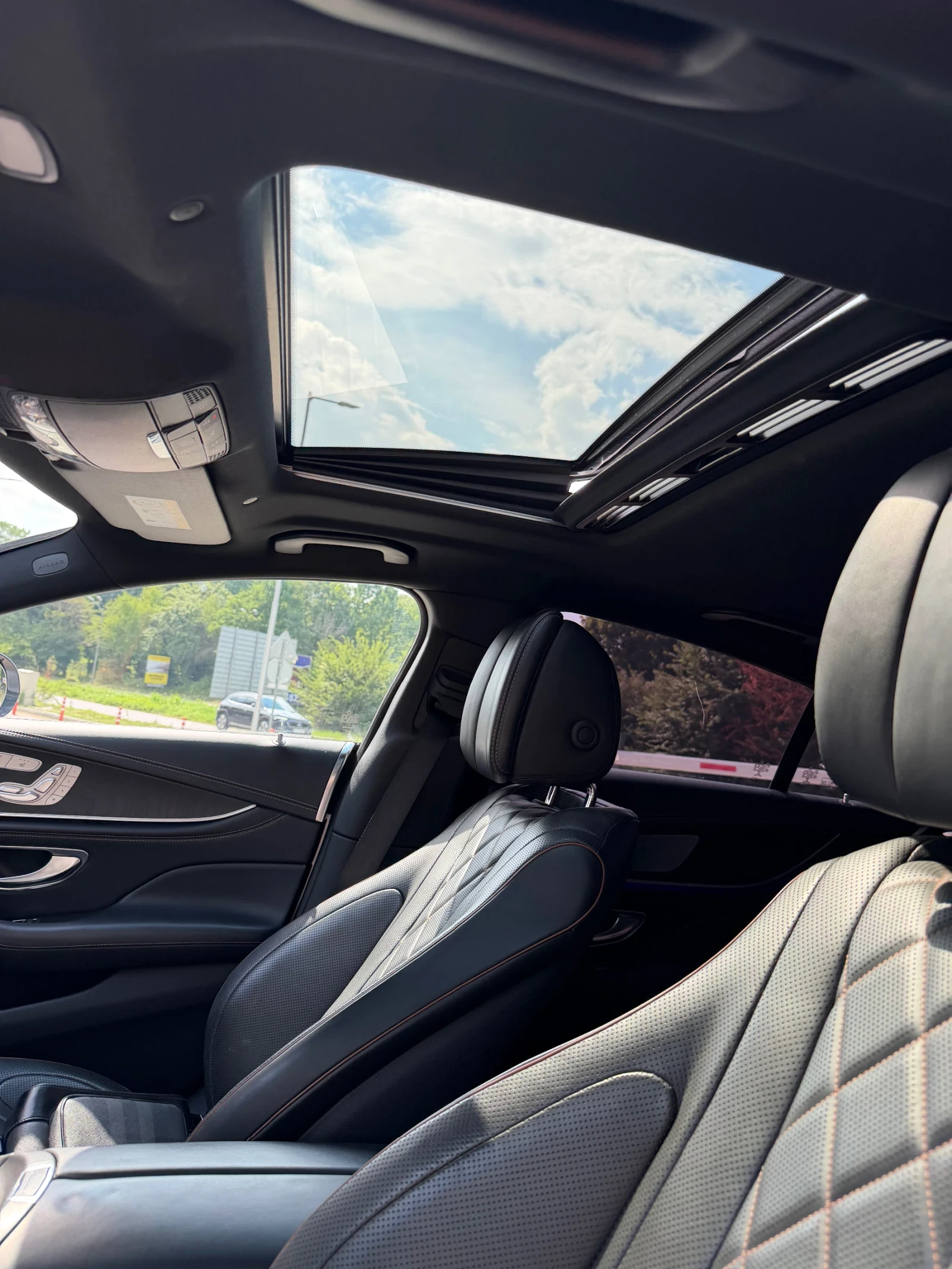 Mercedes-Benz CLS 400 AMG 4-MATIC Edition 1, снимка 14 - Автомобили и джипове - 55366758
