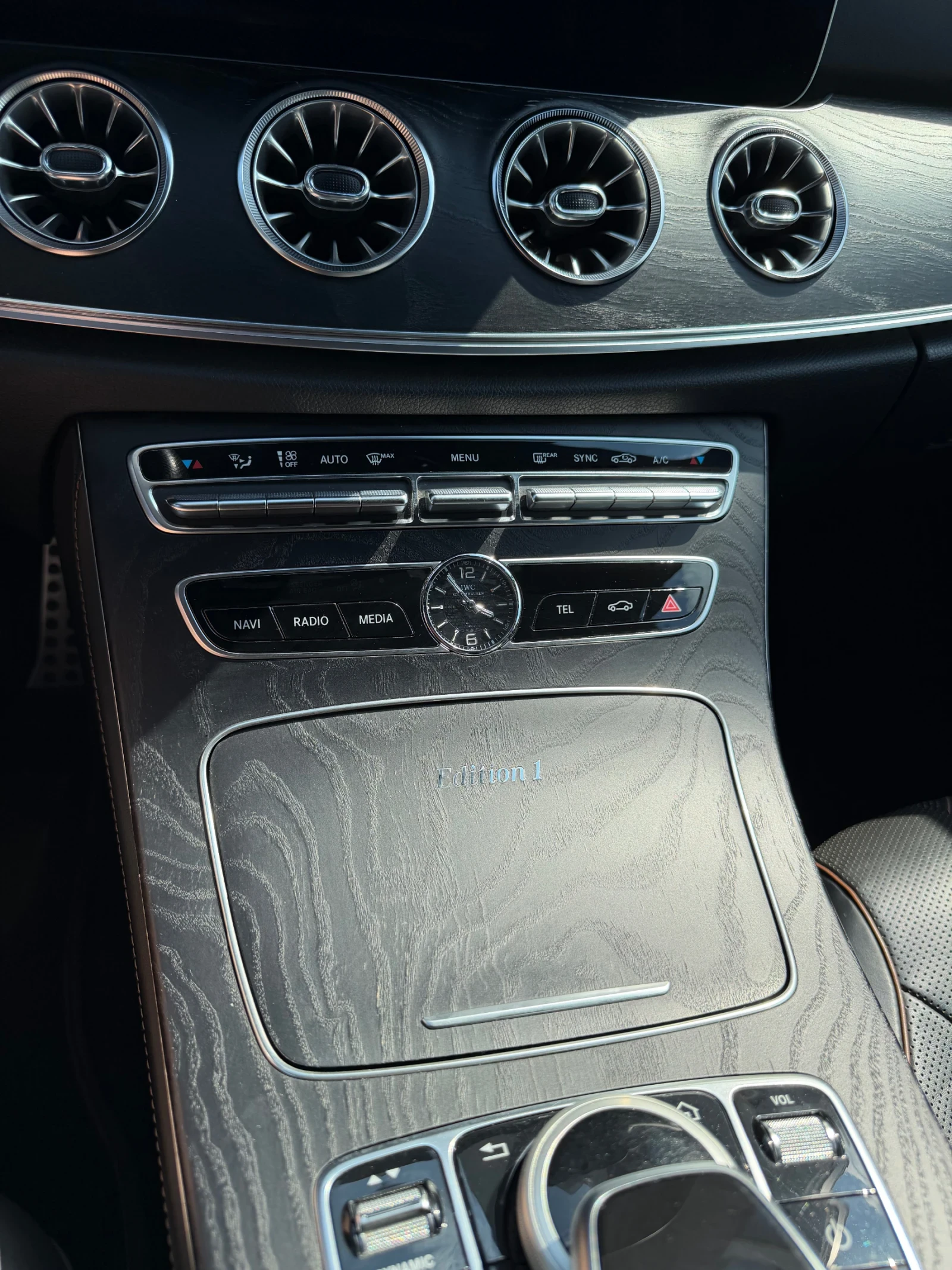 Mercedes-Benz CLS 400 AMG 4-MATIC Edition 1, снимка 12 - Автомобили и джипове - 55366758