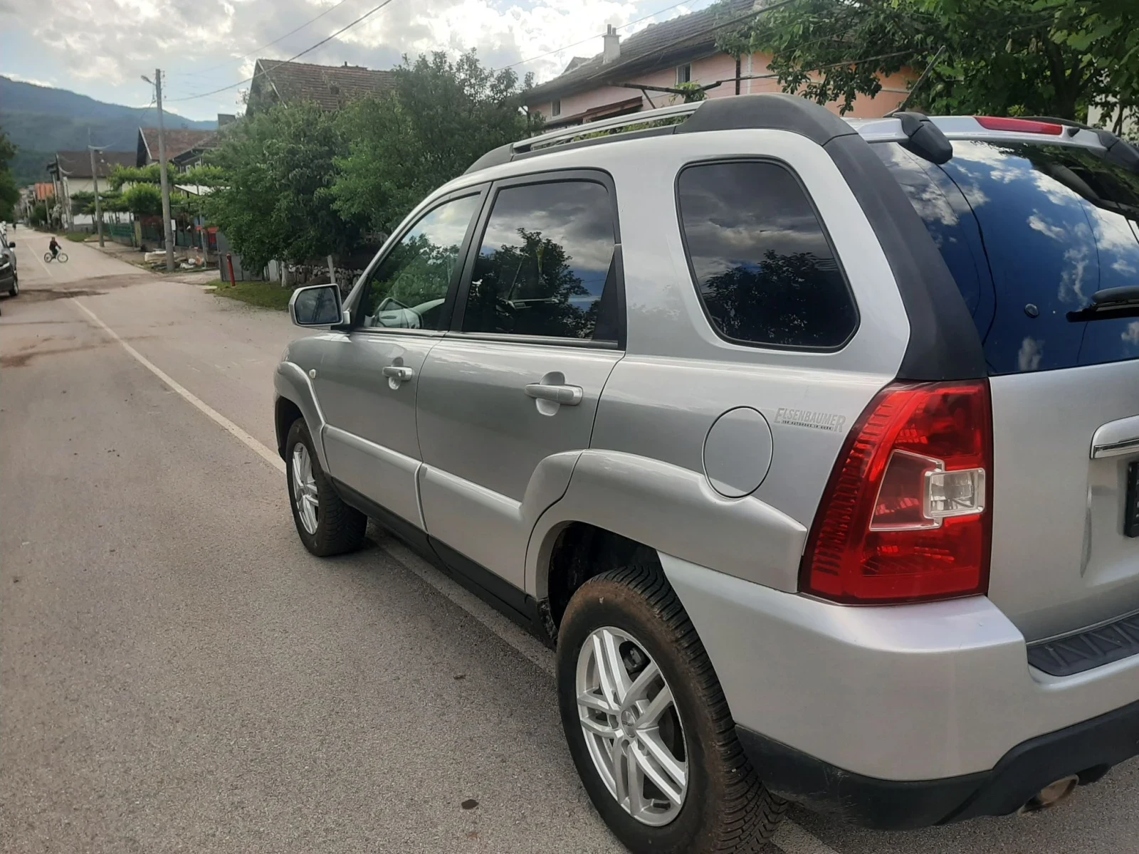 Kia Sportage 2.0 CRDI FEIS  6  SKOROSTI  4 x4 KLIMATRON | Mobile.bg � ����������� 4