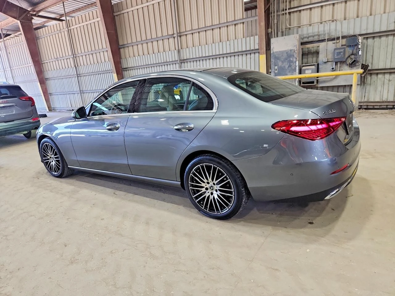 Mercedes-Benz C 300, снимка 2 - Автомобили и джипове - 56347087