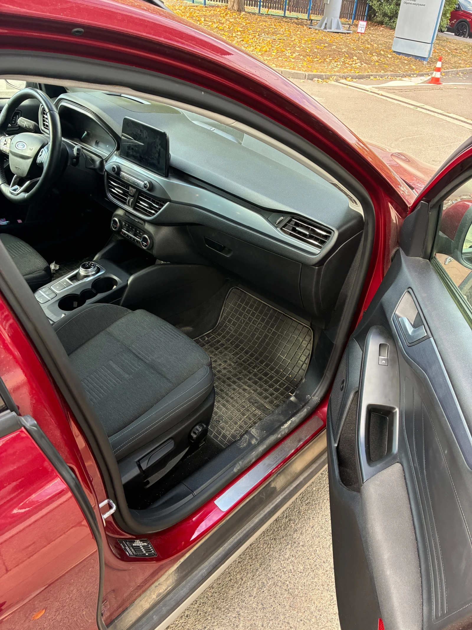 Ford Focus Active MK4  1.5 EcoBoost, снимка 13 - Автомобили и джипове - 56470823