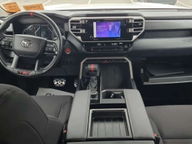 Toyota Tundra * SR5 CREW CAB STD BED * CARFAX * , снимка 12