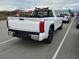 Toyota Tundra * SR5 CREW CAB STD BED * CARFAX * , снимка 3