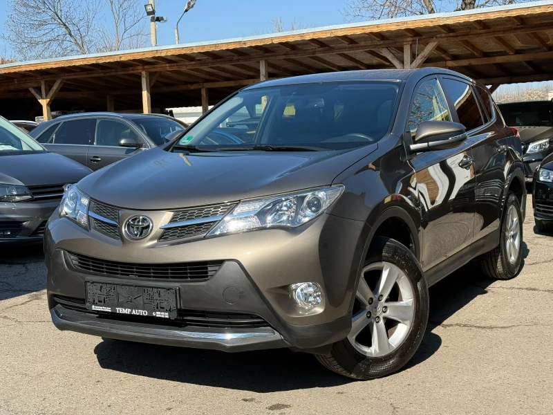 Toyota Rav4 2.0i* 4x4* СЕРВИЗНА КНИЖКА С ПЪЛНА ИСТОРИЯ В ТОЙОТ, снимка 1 - Автомобили и джипове - 49362459