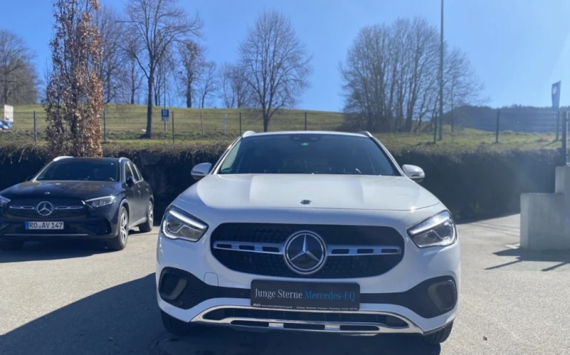 Mercedes-Benz GLA 250 Navi Plus LED Carplay, снимка 5 - Автомобили и джипове - 52897060