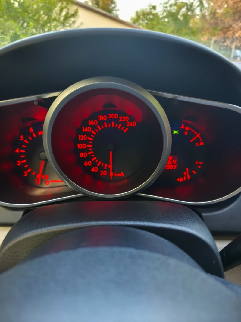 Mazda CX-7, снимка 14 - Автомобили и джипове - 51712591