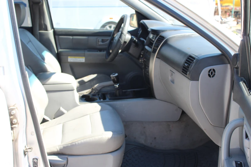 Kia Sorento, снимка 7 - Автомобили и джипове - 52319691