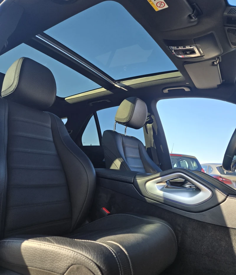 Mercedes-Benz GLE 350 AMG-63* PANORAMA* KEYLESS* OBDUXVANE* CAM-360* TOP, снимка 13 - Автомобили и джипове - 52816754
