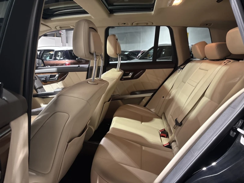 Mercedes-Benz GLK 250* BlueTec* AMG* 360* Памет* М.Точка, снимка 11 - Автомобили и джипове - 52930118