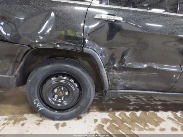 Jeep Grand cherokee LIMITED* Кожа* Подгрев* Навигация* Keyless* CARFAX, снимка 16 - Автомобили и джипове - 53035225