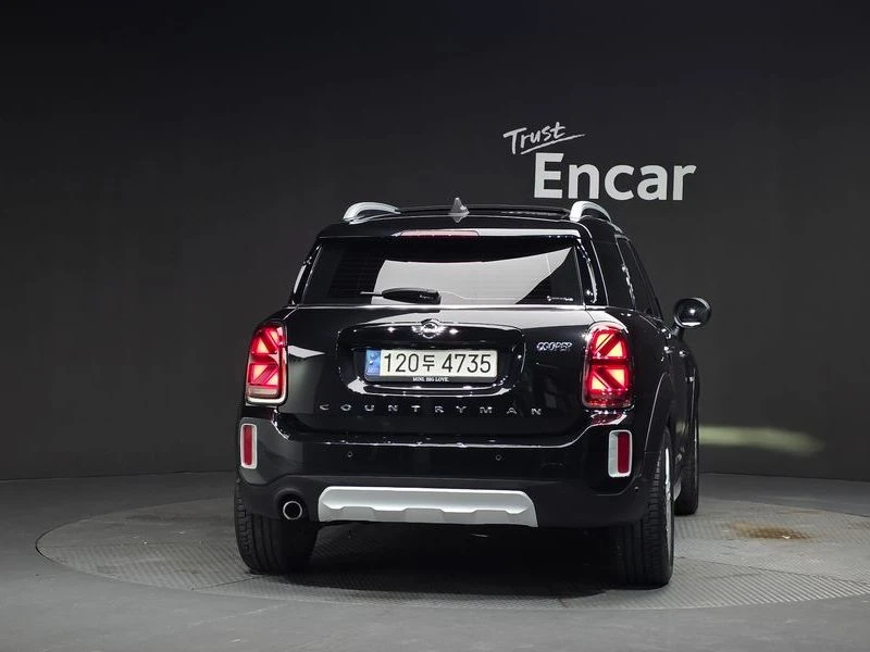 Mini Countryman 1.5 Automatic, снимка 4 - Автомобили и джипове - 56002116