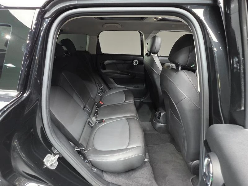 Mini Countryman 1.5 Automatic, снимка 17 - Автомобили и джипове - 56002116
