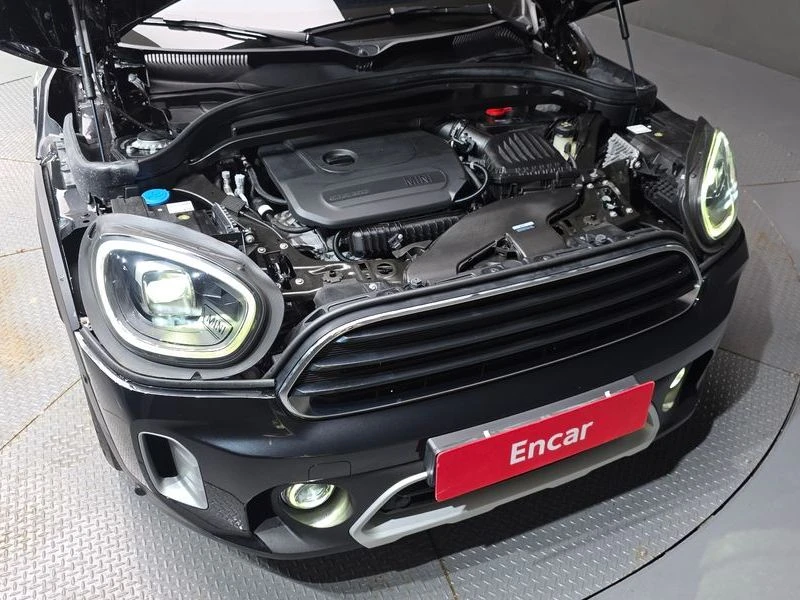 Mini Countryman 1.5 Automatic, снимка 6 - Автомобили и джипове - 56002116