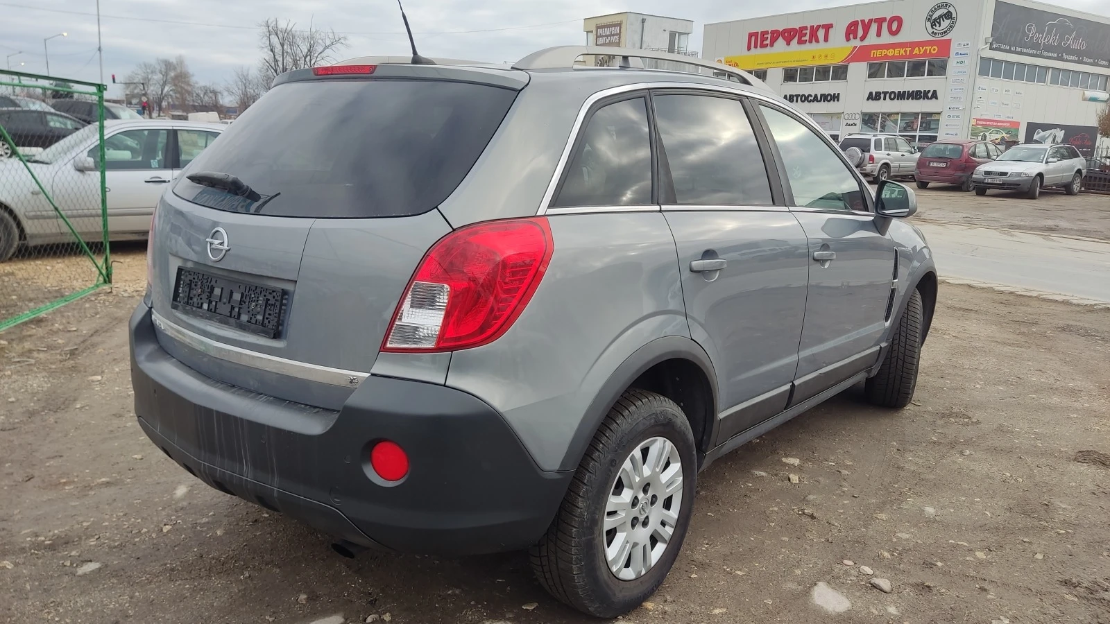 Opel Antara 2.4i 4x4 113x.km - изображение 4