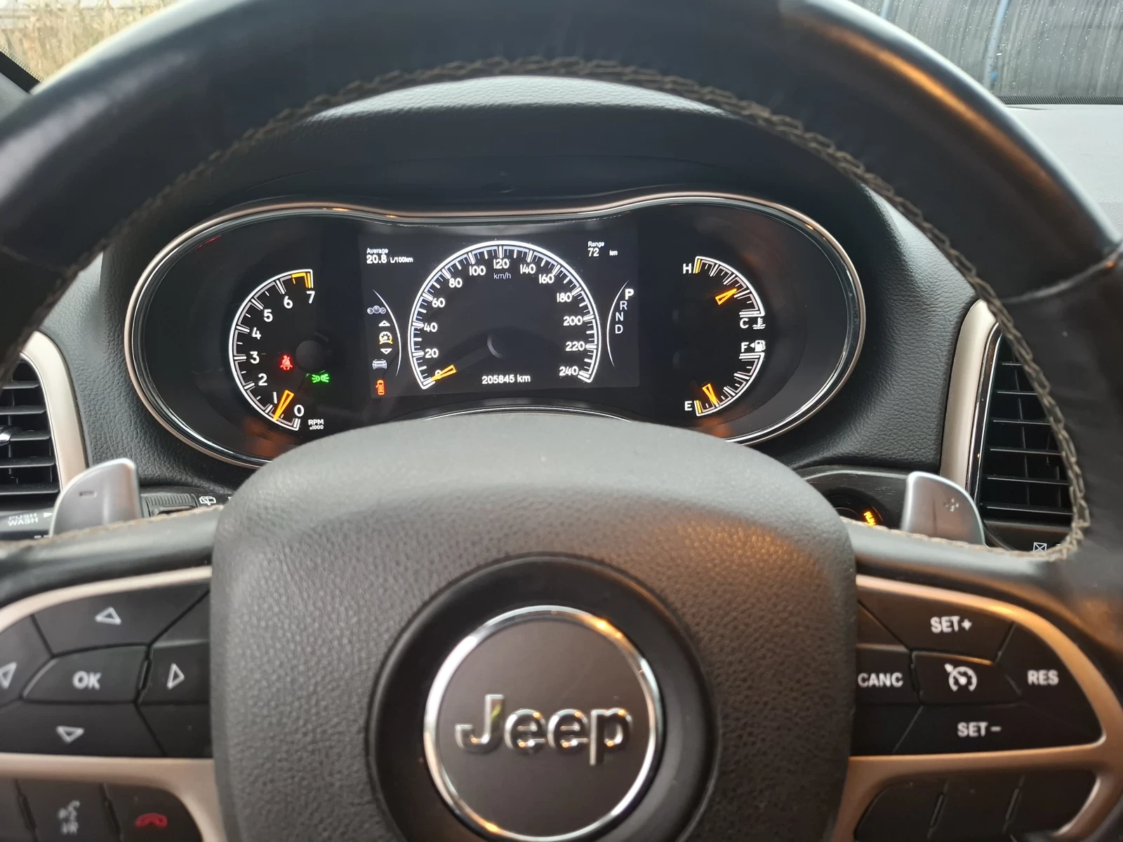 Jeep Grand cherokee  - изображение 8