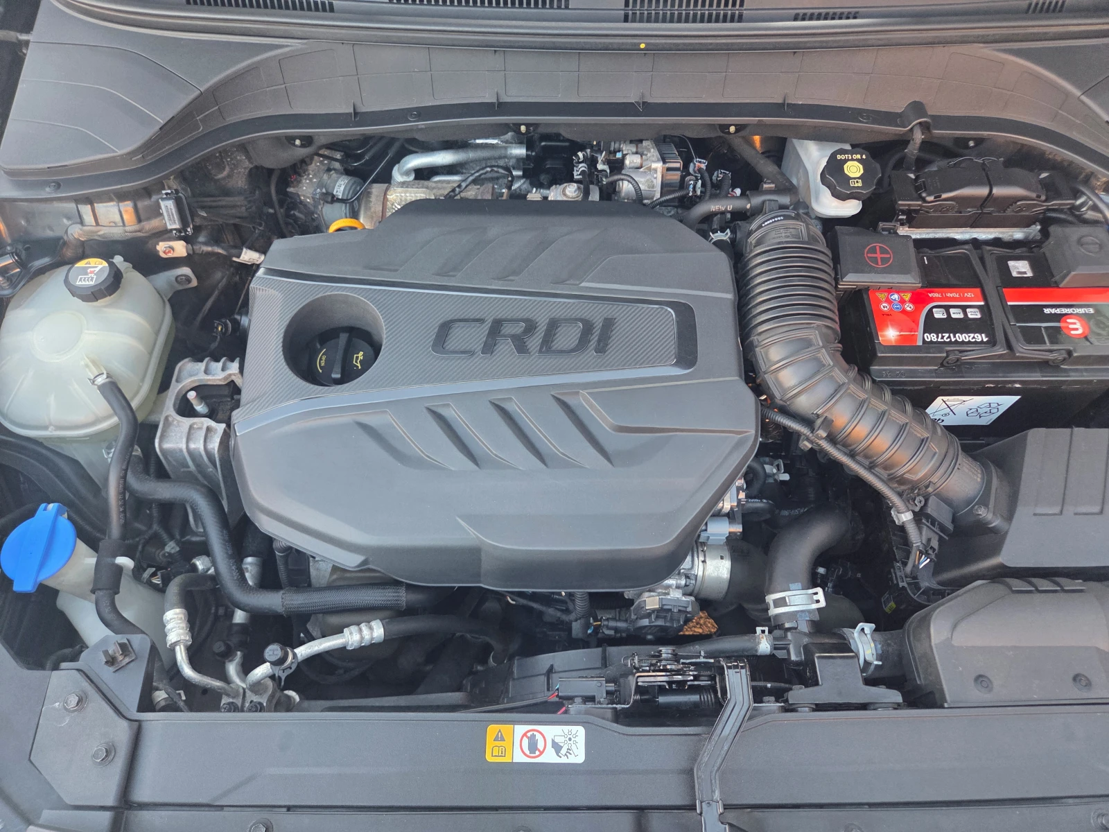 Hyundai Kona 1.6 CRDi Comfort/Navi/Камера, снимка 17 - Автомобили и джипове - 54553170