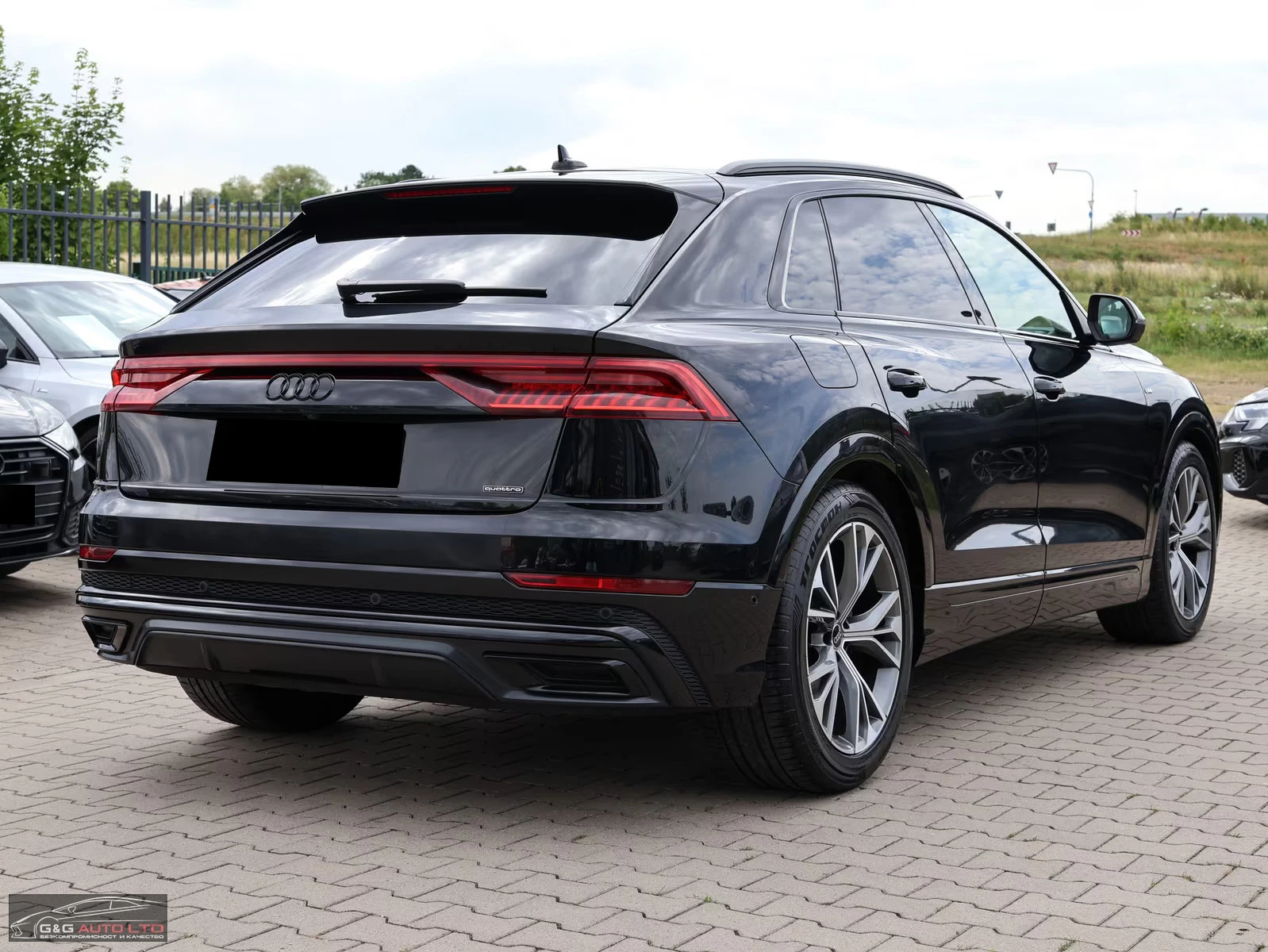 Audi Q8 50TDI/286HP/S-LINE/360/ОБДУХВАНЕ/MATRIX/ACC/580z, снимка 6 - Автомобили и джипове - 55231629