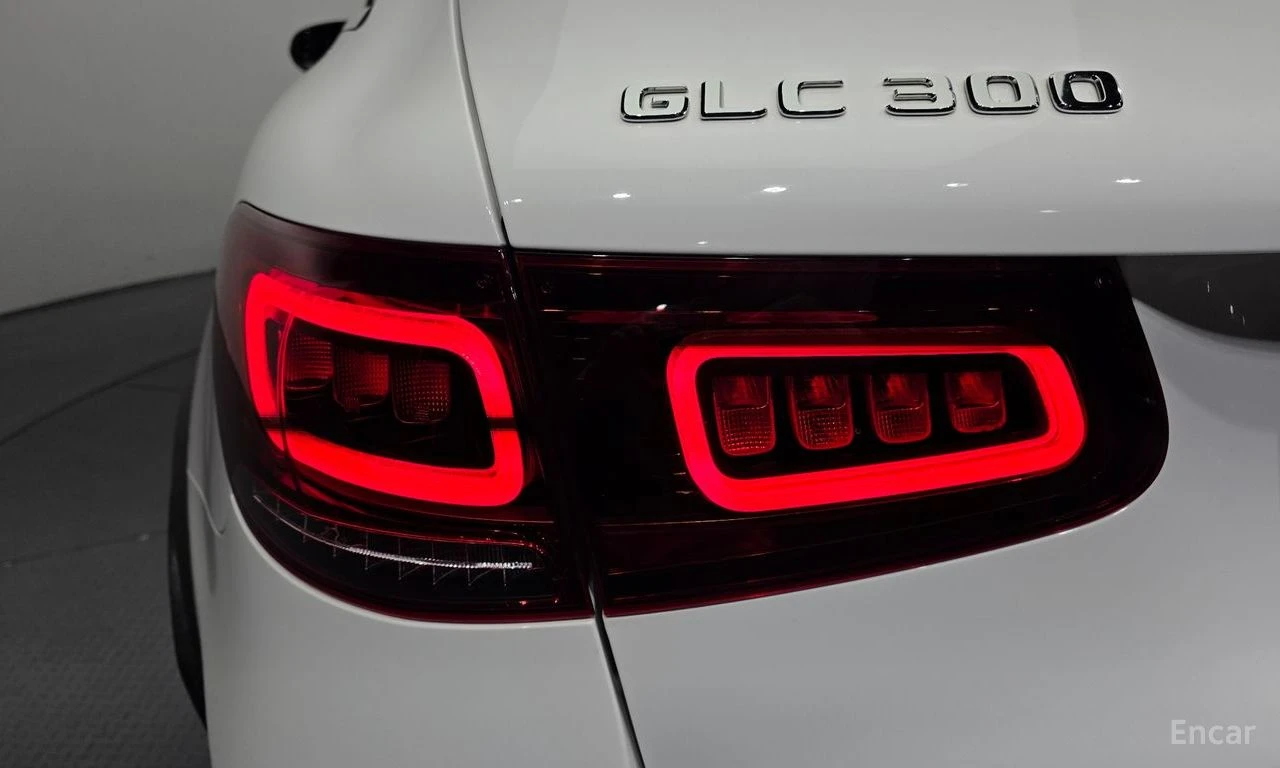 Mercedes-Benz GLC 300 ДИСТРОНИК * ОБДУХВАНЕ * HEAD-UP * АВТОКРЕДИТ, снимка 9 - Автомобили и джипове - 55269809