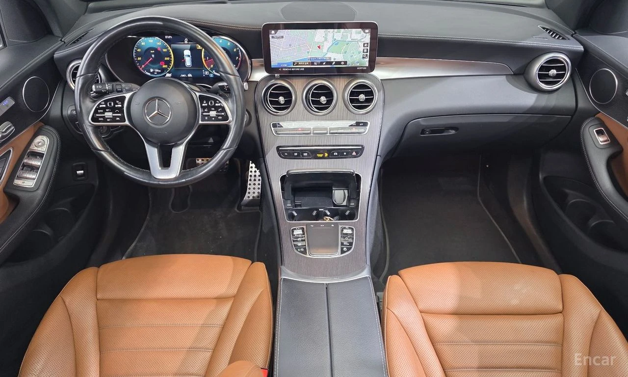 Mercedes-Benz GLC 300 ДИСТРОНИК * ОБДУХВАНЕ * HEAD-UP * АВТОКРЕДИТ, снимка 11 - Автомобили и джипове - 55269809