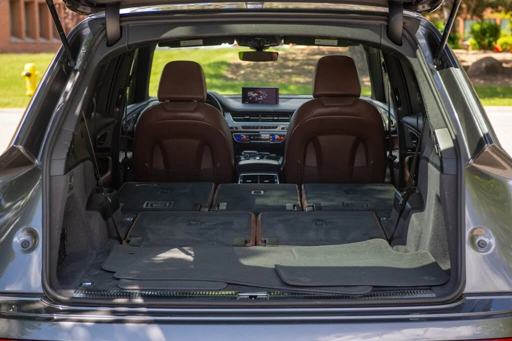 Audi Q7 * Quattro* ПАНО* KEYLESS* Camera* ПОДГРЕВ* 360* , снимка 17 - Автомобили и джипове - 55624812