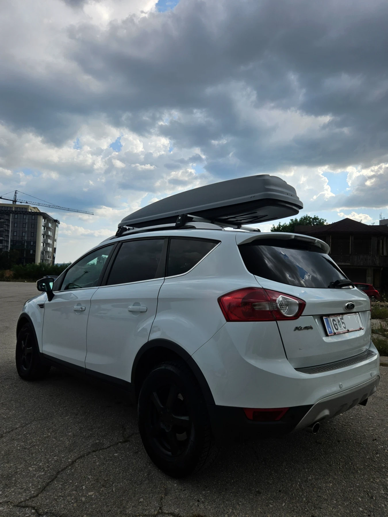Ford Kuga, снимка 3 - Автомобили и джипове - 55658337