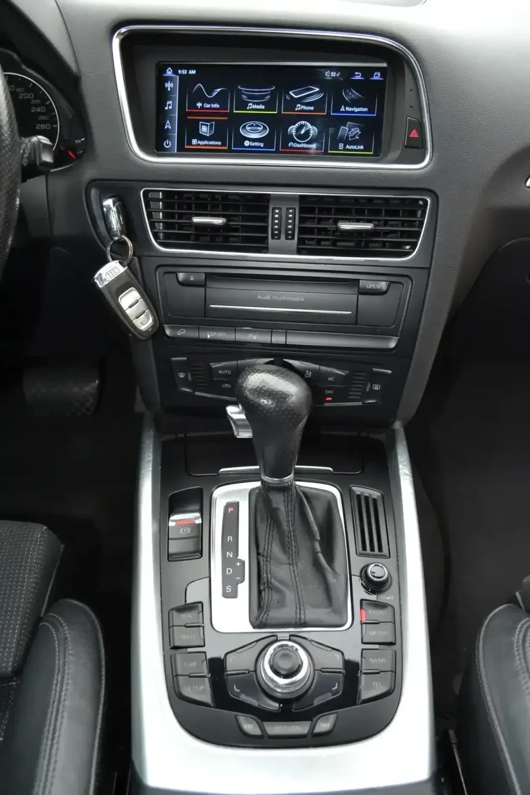 Audi Q5 2.0 DISEL 4x4 , снимка 15 - Автомобили и джипове - 56224503