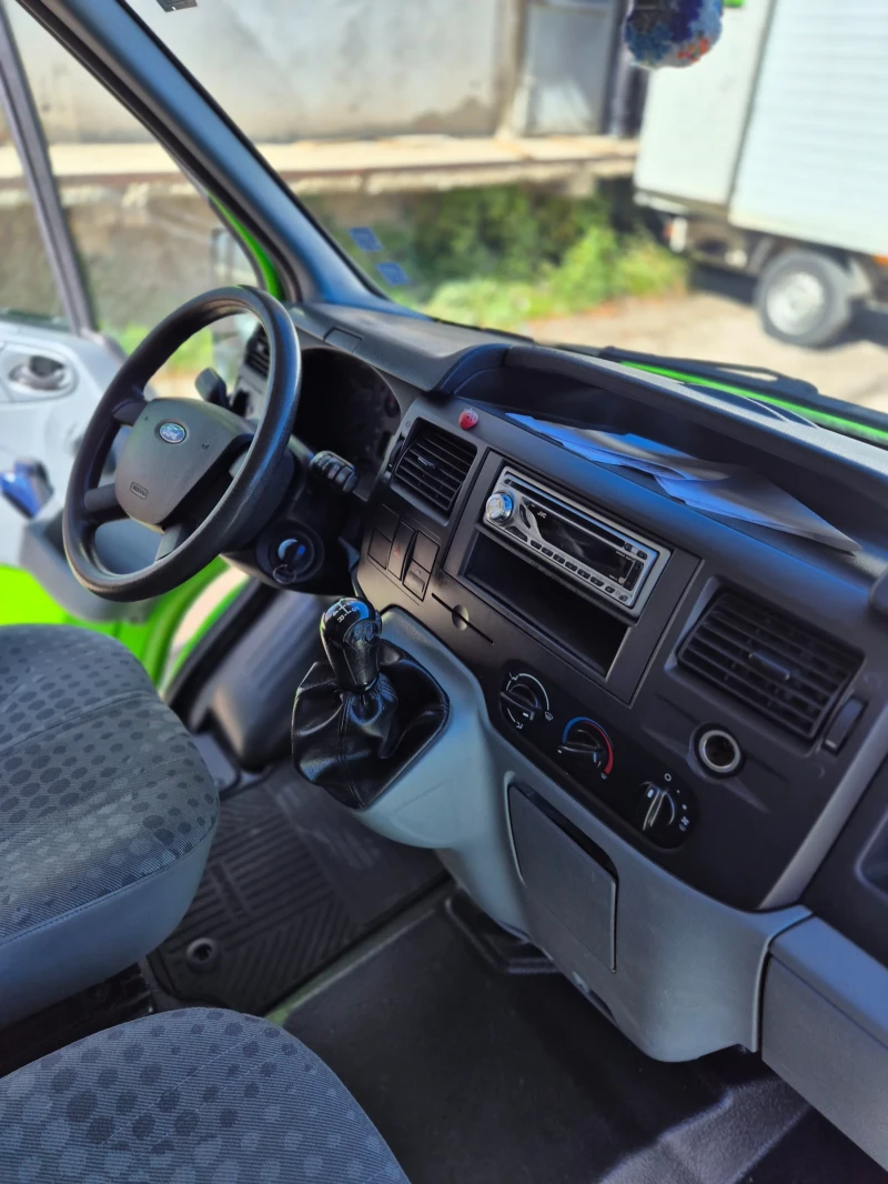 Ford Transit 2.2, снимка 8 - Бусове и автобуси - 47512428