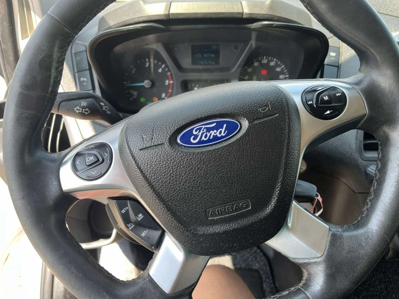 Ford Transit Custom дълга база, перфектен, снимка 9 - Бусове и автобуси - 50735504