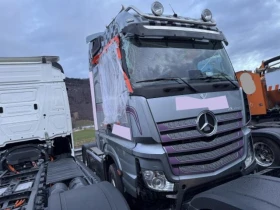 ������ Mercedes-Benz Actros