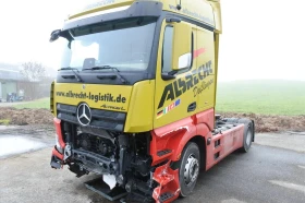 ����� �� �������� �� Mercedes-Benz Actros 1845 �� �����