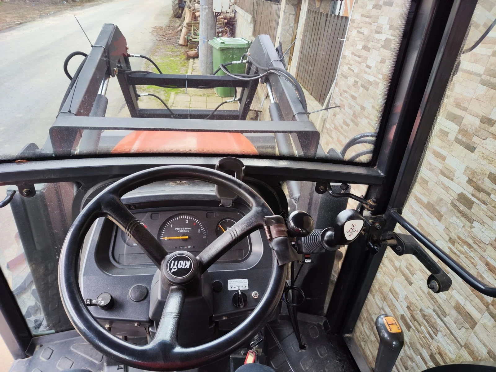 Трактор Kioti Dk551c, снимка 5 - Селскостопанска техника - 53960021