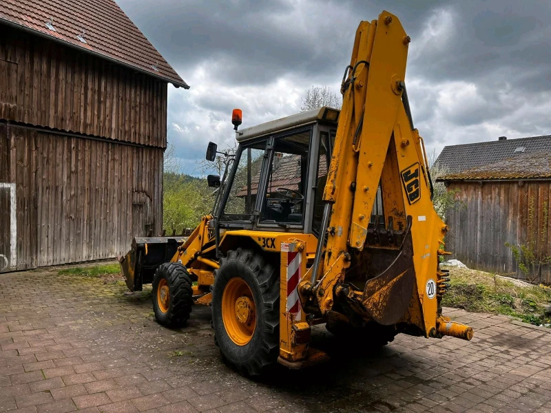 Багер JCB 3CX, снимка 2 - Индустриална техника - 49400456