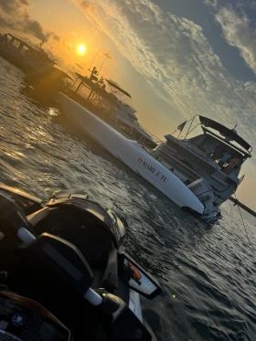 Лодка Bavaria, снимка 1