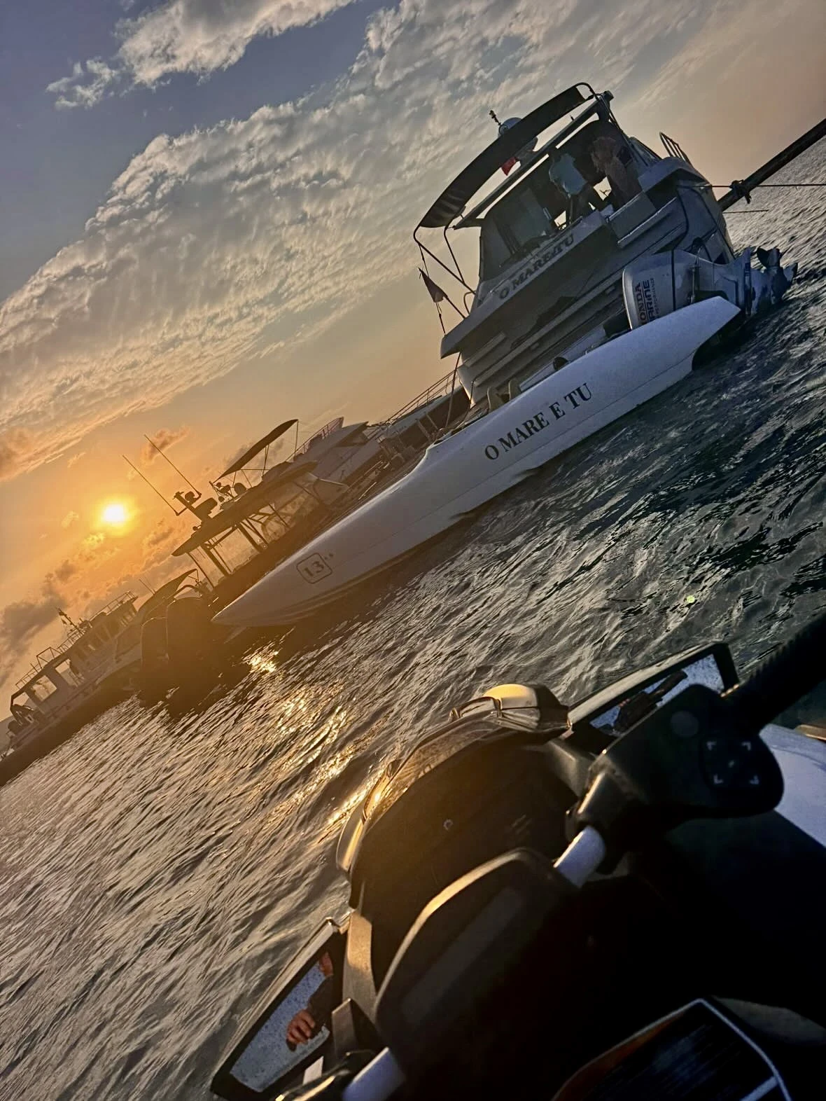 Лодка Bavaria, снимка 2 - Воден транспорт - 53780008